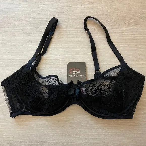 NWT Agent Provocateur Gloria Bra 34C & Brief Size 3
